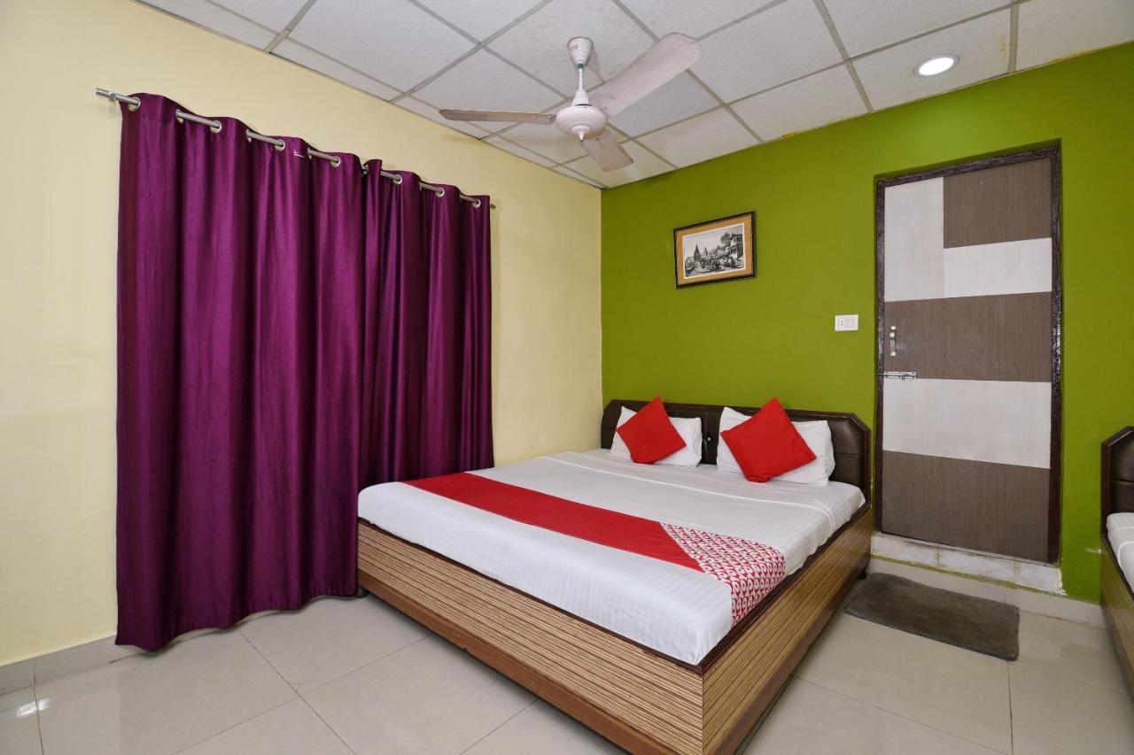 Oyo 3519 Hotel Garden Inn Varanasi Exterior foto